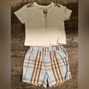 Burberry infant outfit